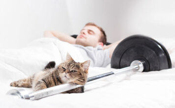 THE HEALTH AND SLEEP BENEFITS ASSOCIATED WITH MUSIC